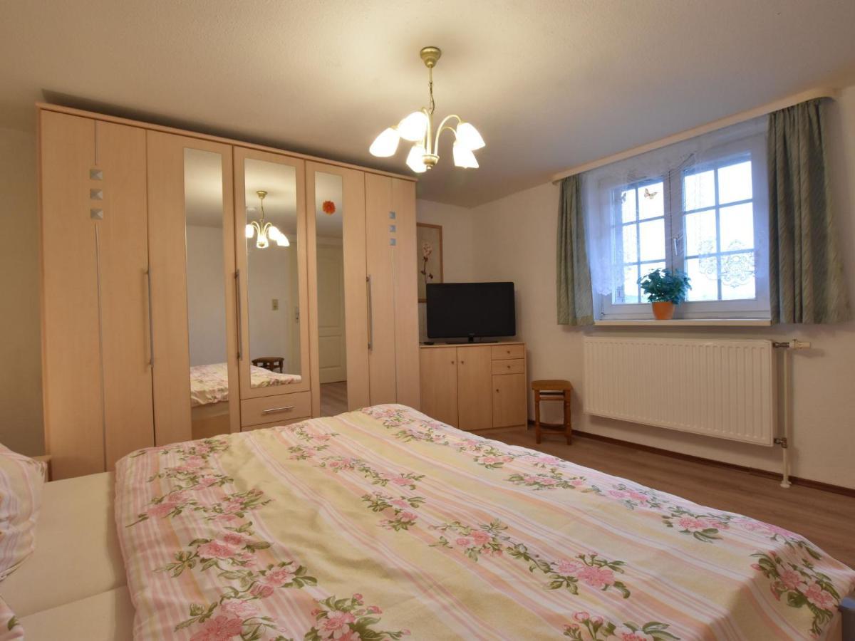 Classy Apartment In Boltenhagen With Terrace 外观 照片