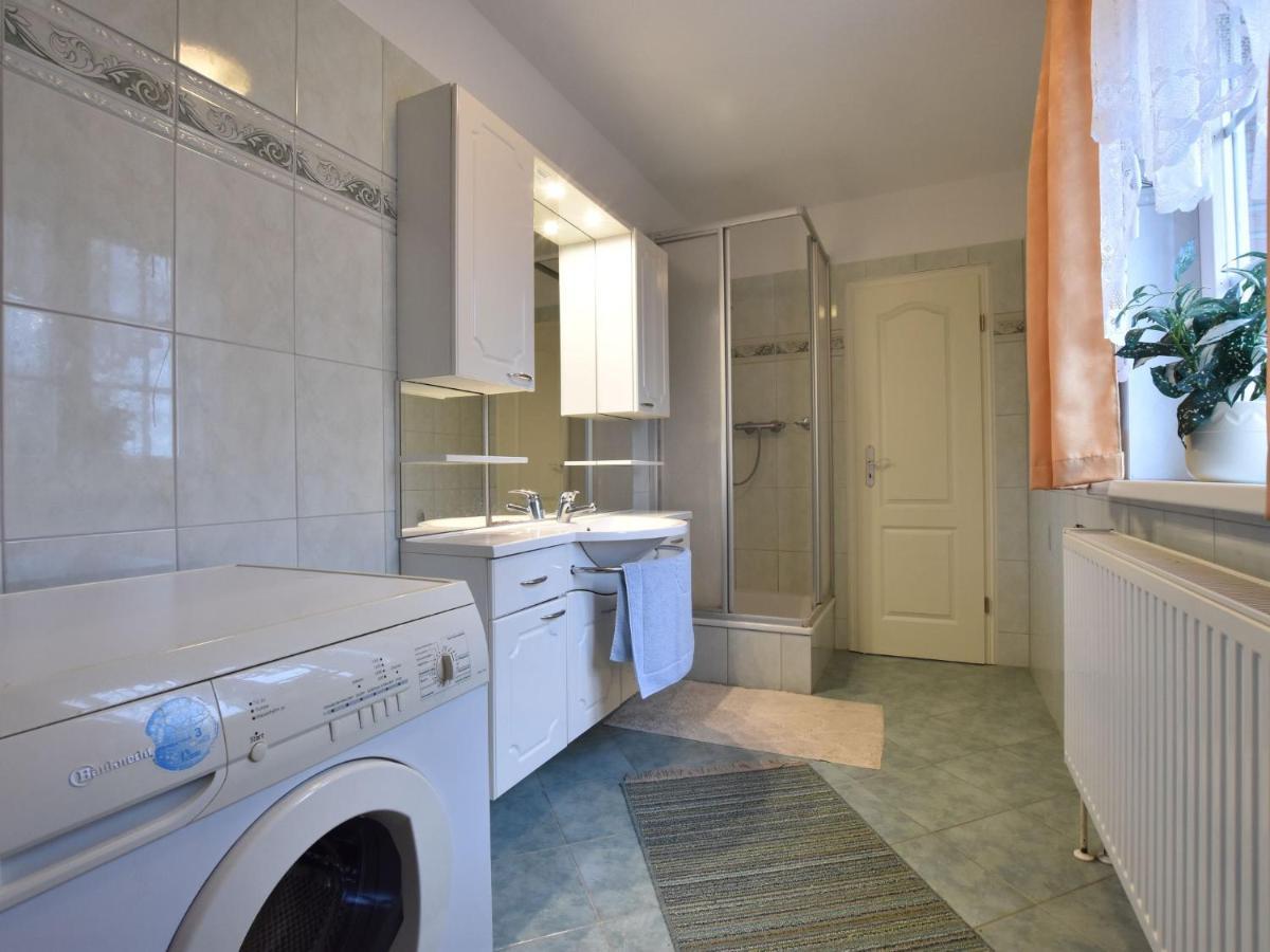 Classy Apartment In Boltenhagen With Terrace 外观 照片